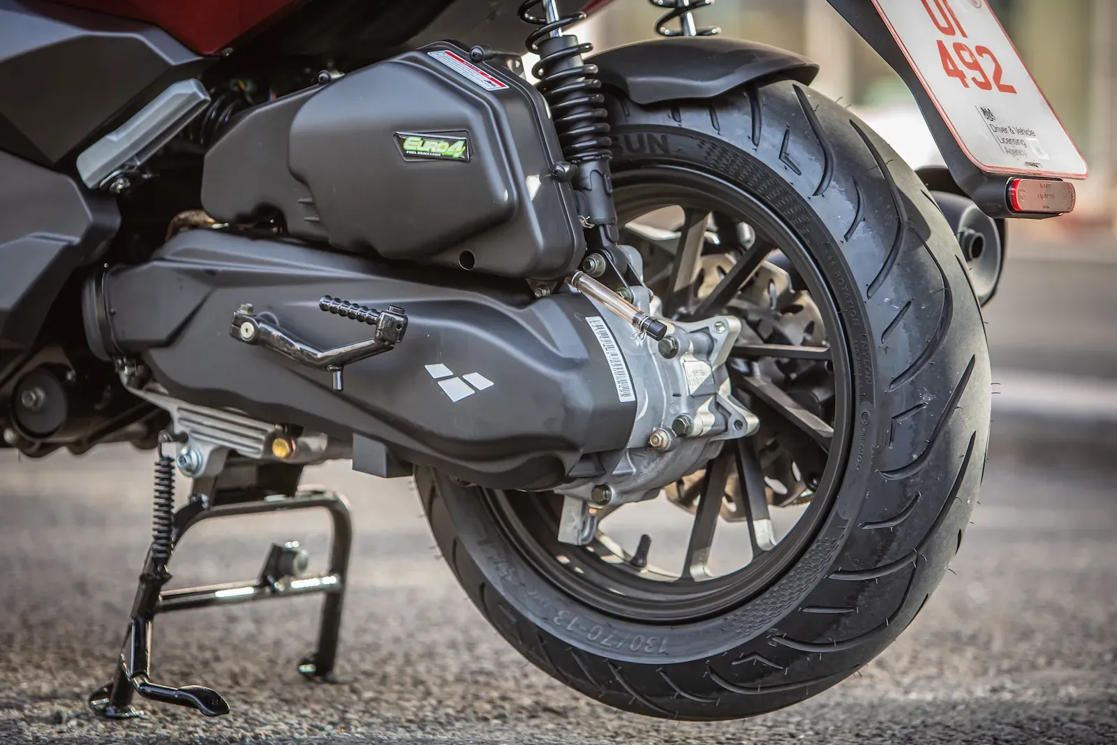close up motos et scooters (2)