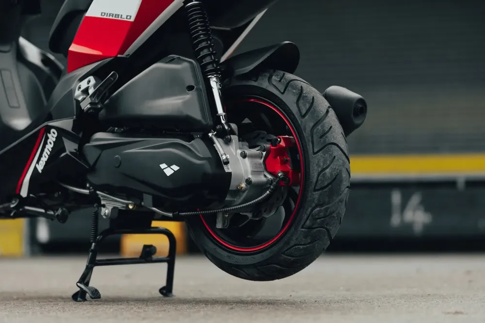 close up motos et scooters (5)